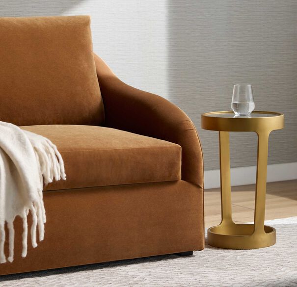 Dax Round Pull-Up Table, , hi-res